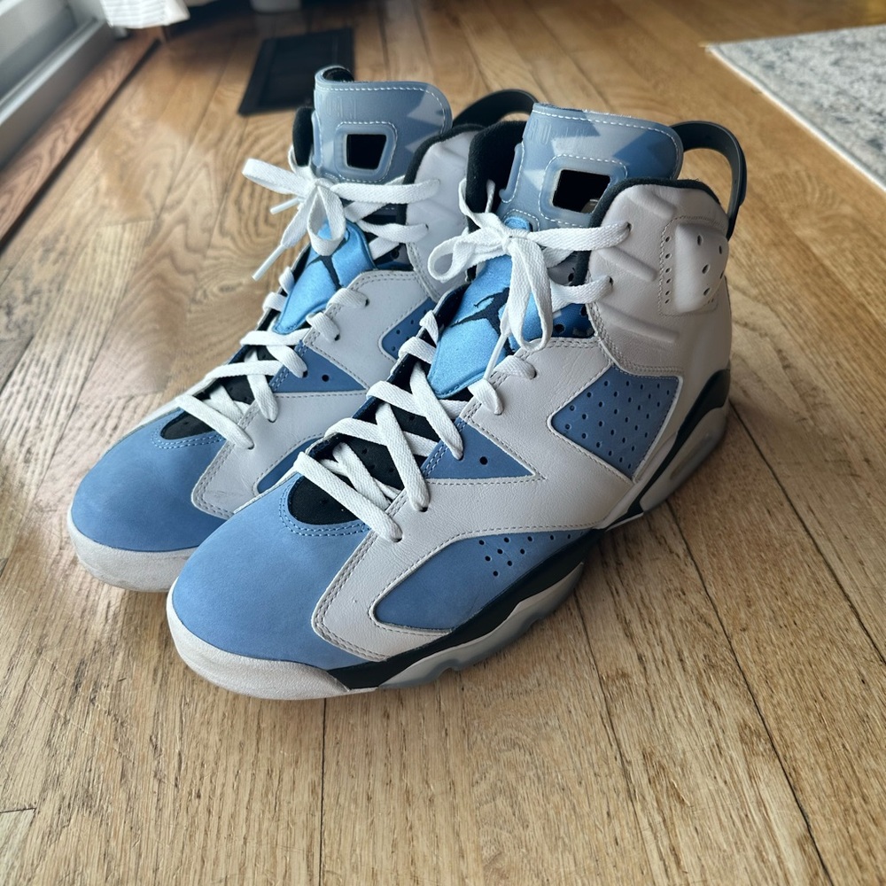 Size 13 - Jordan 6 Retro UNC